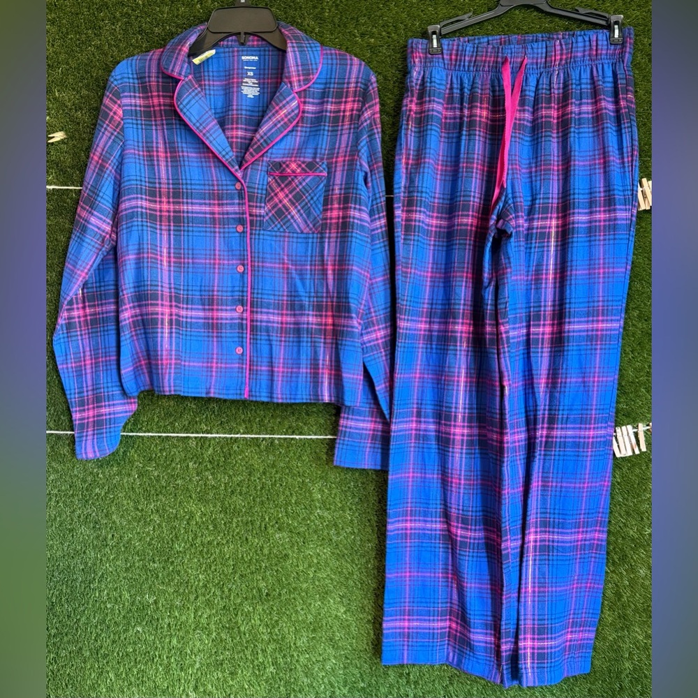 Size XS Sonoma Good For Life long Sleeve and Pants Sleepwear Set